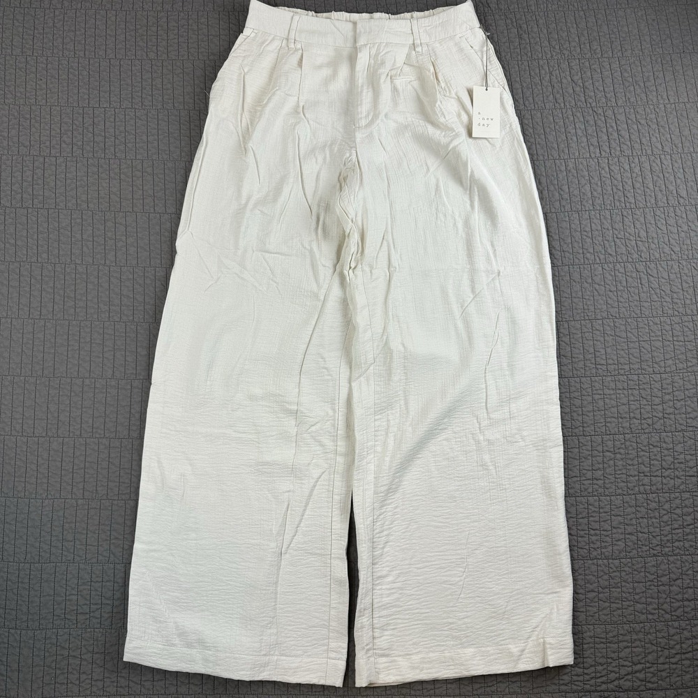 a new day Wide Leg Pants in Off-White